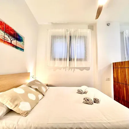 Daire Valentia Modern And Comfortable Beachside Style