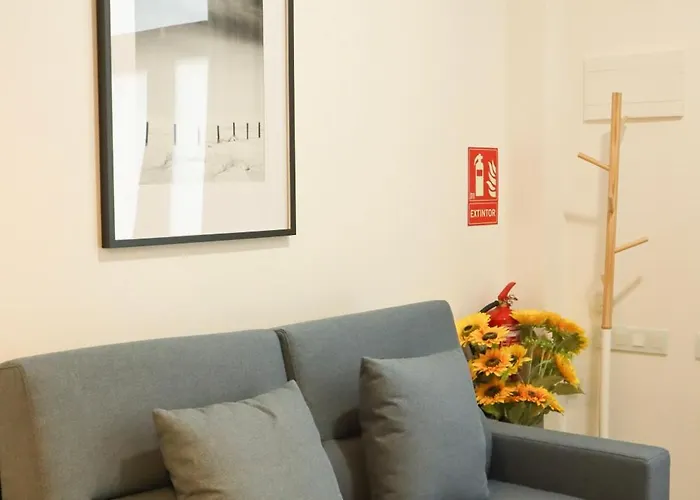 Valentia Modern And Comfortable Beachside Style Апартаменты *