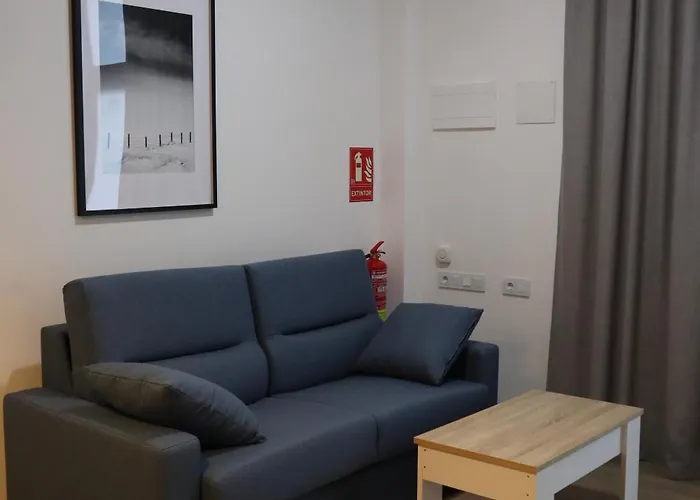 Valentia Modern And Comfortable Beachside Style * Валенсия