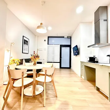Apartment Valentia Modern And Comfortable Beachside Style Valencia