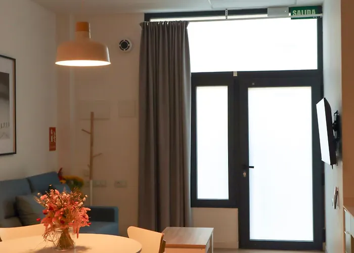 Valentia Modern And Comfortable Beachside Style Appartamento Valenza